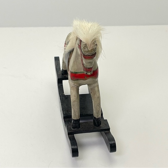 Folk Vintage Rocking Horse Holiday - Picture 6 of 15